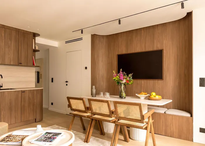 Magnificent -2br-6p- Musee Du Louvre *